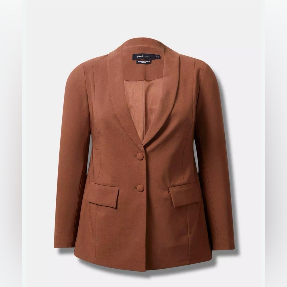 Torrid- NWT 2pc. Studio Refined Crepe Classic Long Lined Blazer & Pant Suit